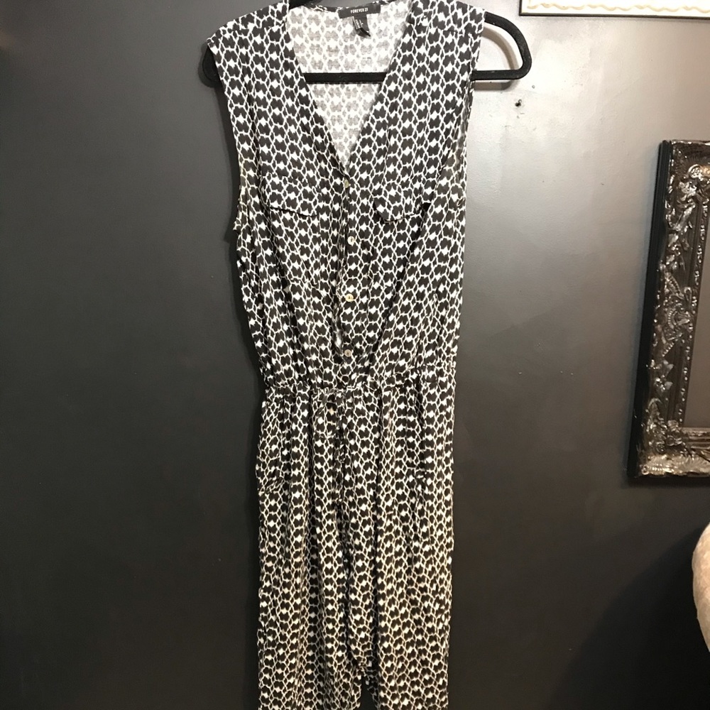 B&w plus size romper/jumper